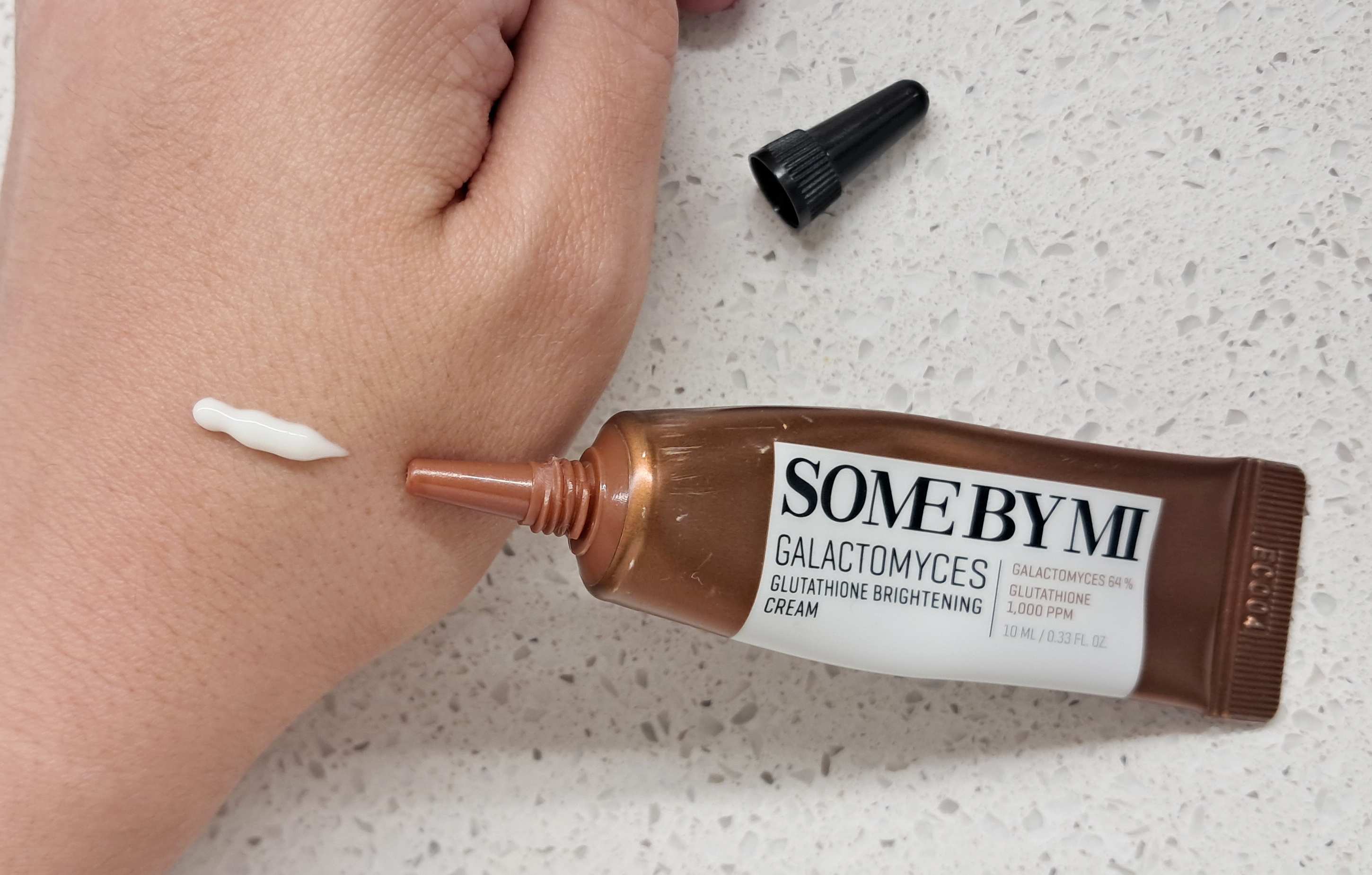glutathione brightening cream review The Velvet Veils Panthenol and Squalane deeply moisturize the dry skin Beaute Melasma-X Glutathione Brightening Tone